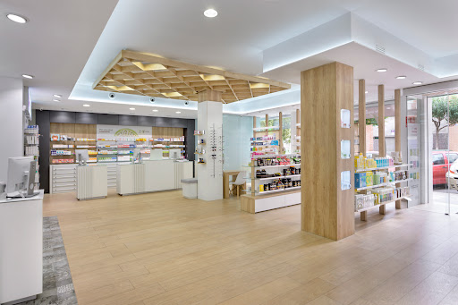 Farmacia Marta Marco// Lda- Marta Marco// Farmacia y Parafarmacia en Yecla