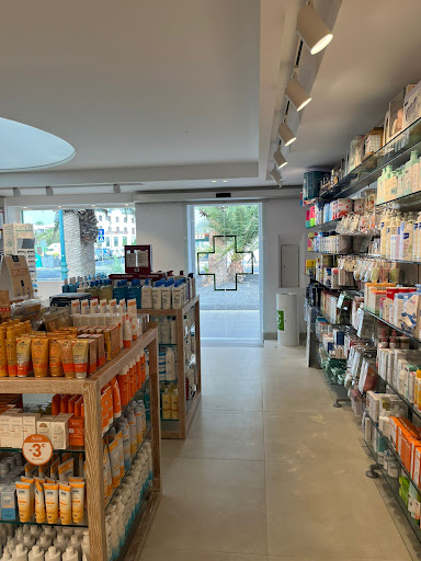 FARMACIA PUEBLO MARINERO- Farmacia Bruna Becerra