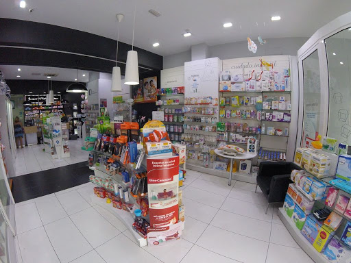 Farmacia Mónica Rodríguez Gómez , Abierto al mediodía ( Farmacia en Lomo los Frailes, Tamaraceite)