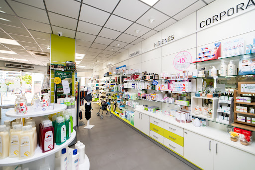 Ronda Sur Farmacia Ldo. Leandro T. Marcos Navarro