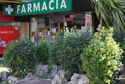 Farmacia María Fragua y Esther Maroto, C.B.