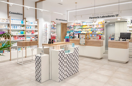 Farmacia LABRADORES 17 (Lda. Esther Arranz Madrigal)