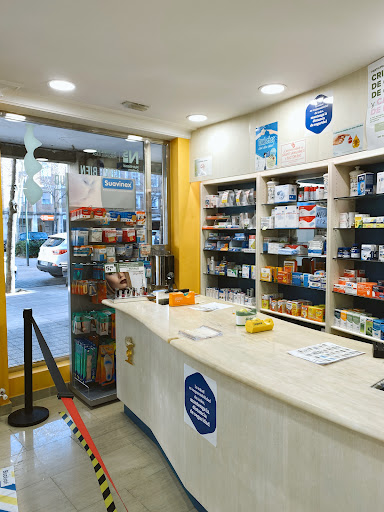 Farmacia Plaza Dr. Marañón (Ldo. Ángel Díez Rivera)