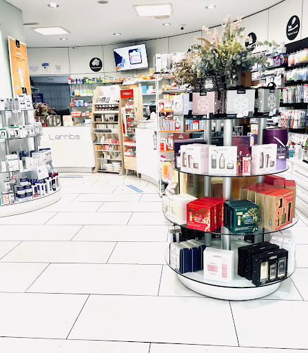 Farmacia Ldo. Diodoro Larriba Calle