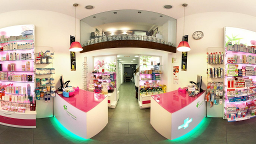 Farmacia Cruz Verde (Lda. Carmen Rivera de Diego)