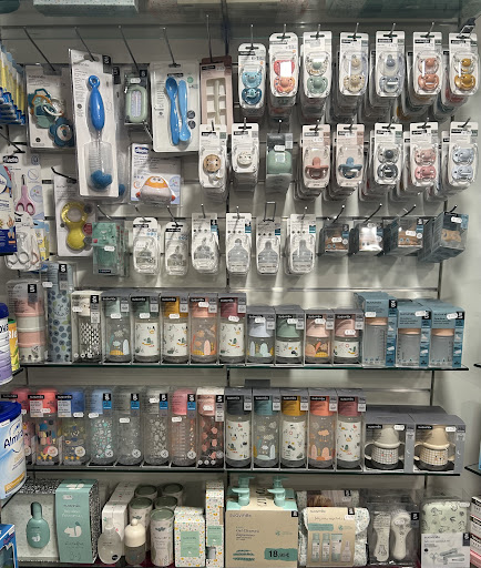 Farmacia Reina-Galisteo, C.B.