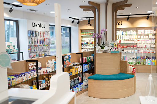 Farmacia Llamaquique Oviedo