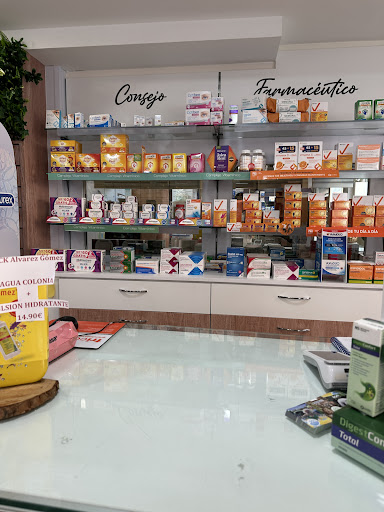 Farmacia Villaverde Cruce