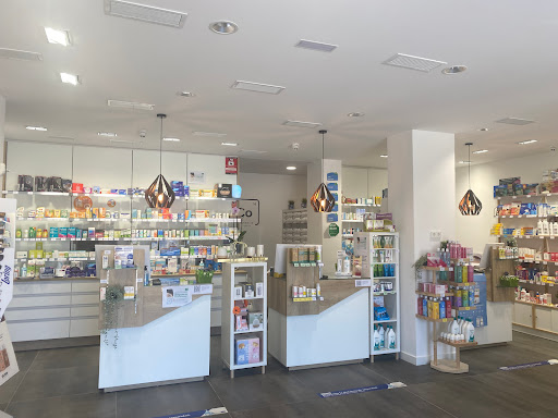 FARMACIA COBEÑA FarmaciaCo