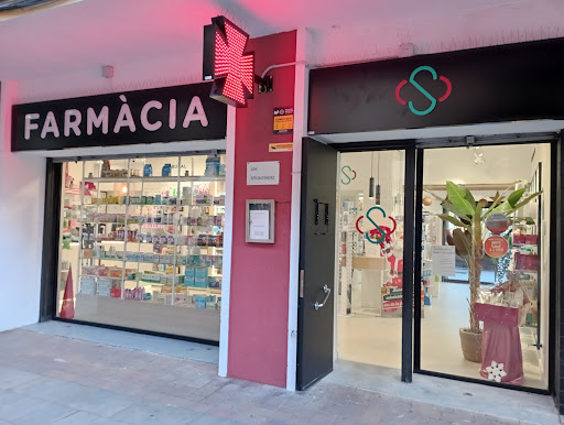 Farmàcia Calvo Sánchez, Ruth