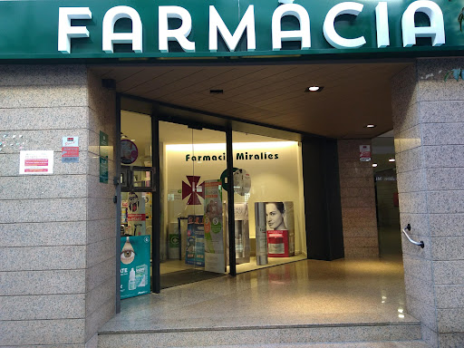 Farmàcia Miralles Curto