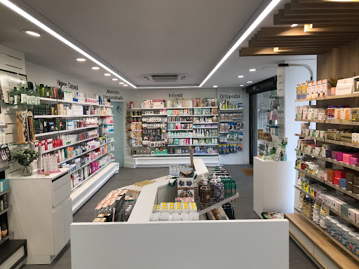 Farmacia Camps Blancs