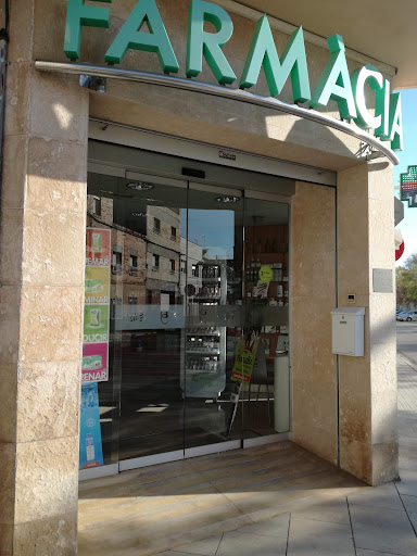 Farmàcia Les Escoles