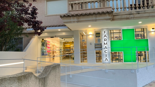 Farmacia Blanca Porta . Mistral