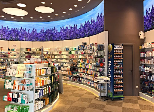 Farmacia Centro Oeste. Farmacia 12 horas. Dermocosmética Majadahonda