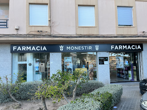 Farmacia Monestir - Lda María Paz Montón Ugedo - Farmacia y Parafarmacia en el Puig