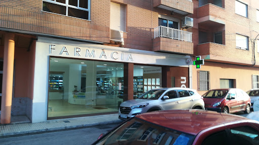 Farmàcia Nova. Ldo Ricardo Folgado