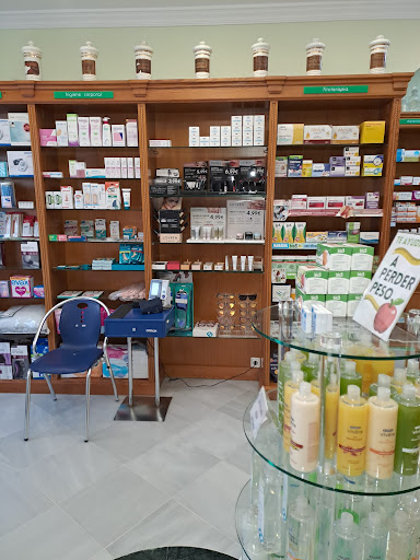 Farmacia Lucía Galbarro León
