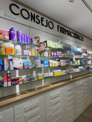 Farmacia Vázquez | Óptica Vázquez | Centro Auditivo Audiología - Farmacia en Pilas | 365 días abiertos
