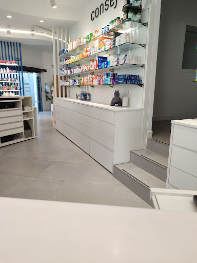 Farmacia Ldo F.J. Chacón (Sanlucar la Mayor)